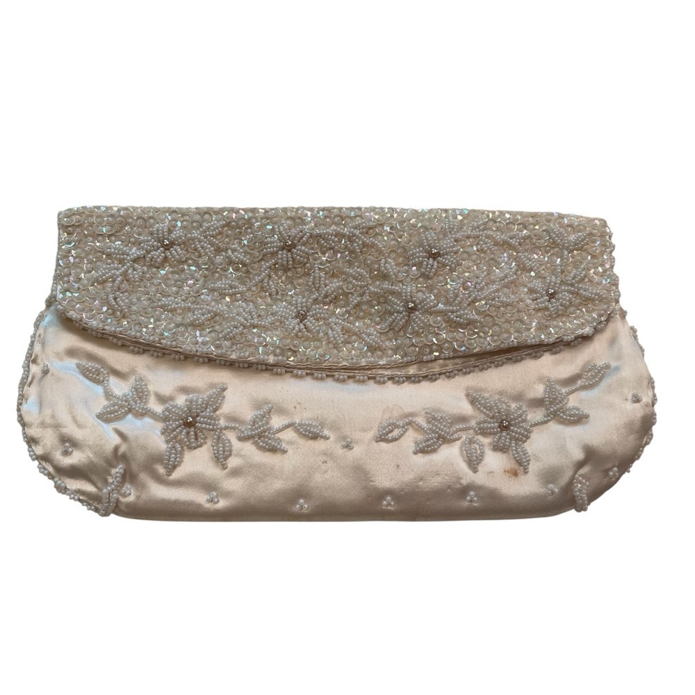 Vintage Beaded Satin/Silk Soft Bodied Clutch Purse-Made in Hong Kong 50’s/60’s
